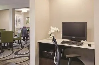La Quinta By Wyndham East 3*