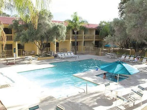 La Quinta By Wyndham East
